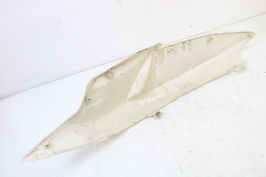 photo de VERKLEIDUNG HINTEN LINKS APRILIA SR 2T 50 (2018 - 2022)