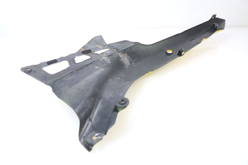 photo de VERKLEIDUNG HINTEN LINKS SUZUKI GSXF GSX F 600 (1988 - 1997)