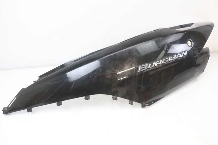 photo de VERKLEIDUNG HINTEN LINKS SUZUKI UH BURGMAN 125 (2002 - 2006)