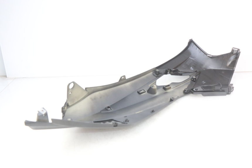 photo de HINTERE LINKE SEITENVERKLEIDUNG APRILIA SXR 50 (2021 - 2023)