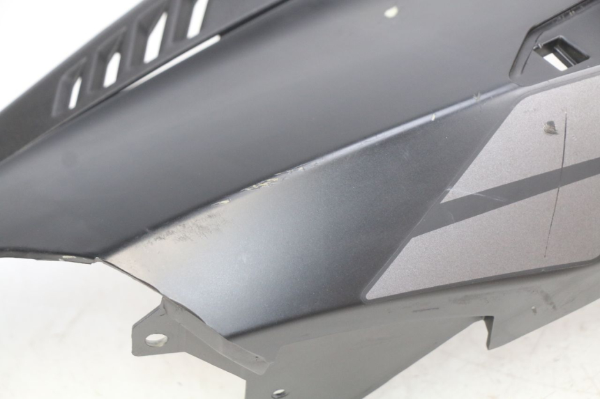 photo de HINTERE LINKE SEITENVERKLEIDUNG APRILIA SXR 50 (2021 - 2023)