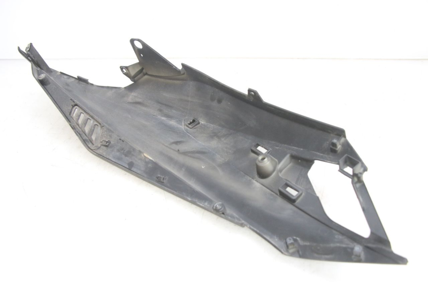 photo de HINTERE LINKE SEITENVERKLEIDUNG APRILIA SXR 50 (2021 - 2023)