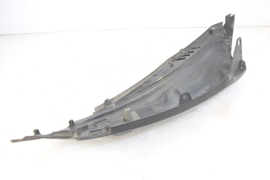 photo de HINTERE LINKE SEITENVERKLEIDUNG APRILIA SXR 50 (2021 - 2023)