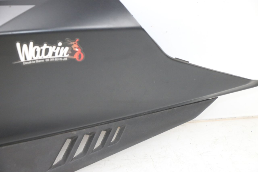 photo de HINTERE LINKE SEITENVERKLEIDUNG APRILIA SXR 50 (2021 - 2023)