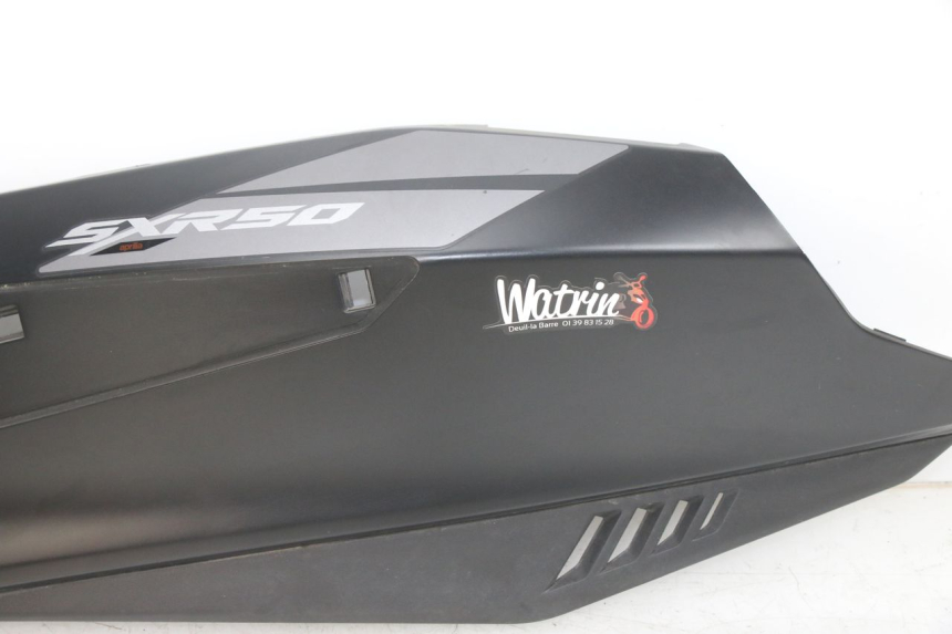 photo de HINTERE LINKE SEITENVERKLEIDUNG APRILIA SXR 50 (2021 - 2023)