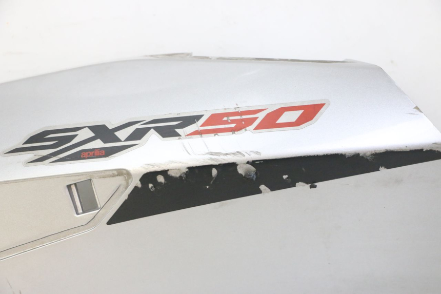 photo de HINTERE LINKE SEITENVERKLEIDUNG APRILIA SXR 50 (2021 - 2023)