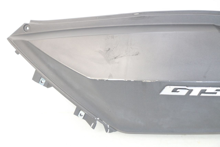 photo de VERKLEIDUNG HINTEN LINKS SYM GTS EFI ABS 125 (2012 - 2016)