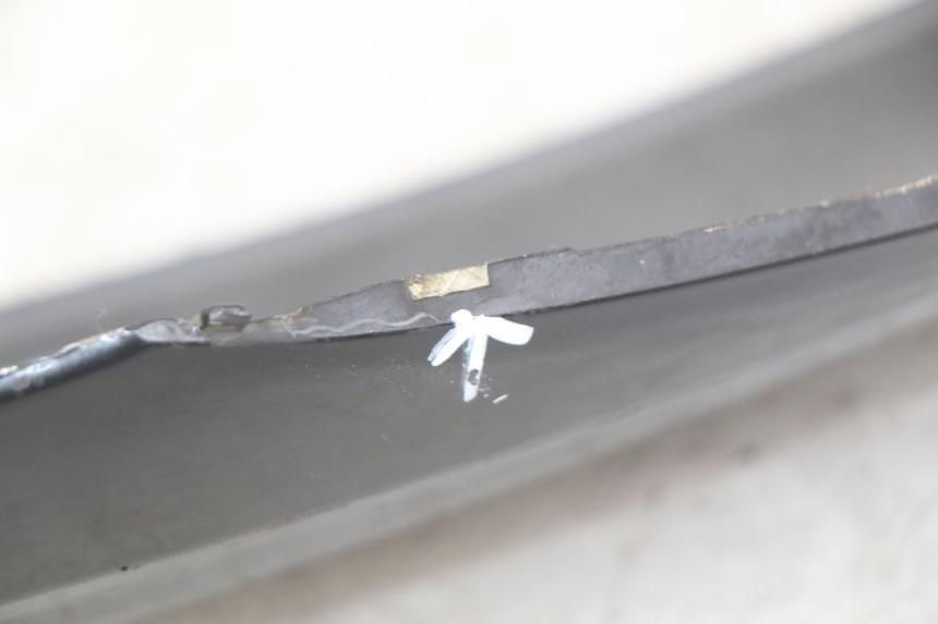 photo de LINKES HINTERES SEITENTEIL SYM SYMPHONY 125 (2009 - 2015)