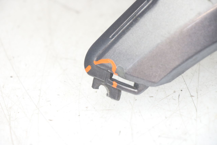 photo de LINKES HINTERES SEITENTEIL PEUGEOT TWEET 4T 50 (2014 - 2019)