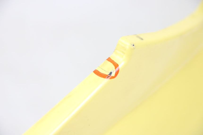 photo de VERKLEIDUNG HINTEN LINKS YAMAHA WHY 50 (1998 - 2000)