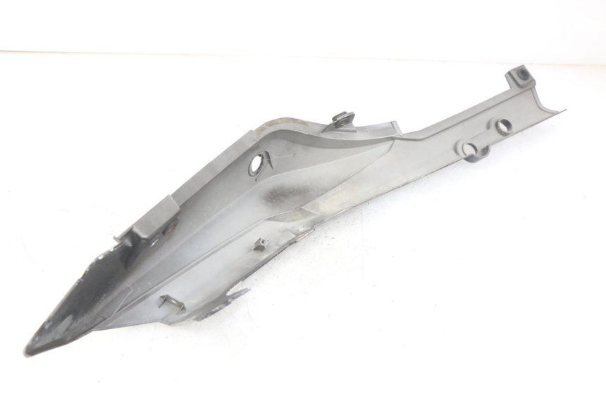 photo de LINKES HINTERES SEITENTEIL SYM WOLF SB 125 (2011 - 2018)
