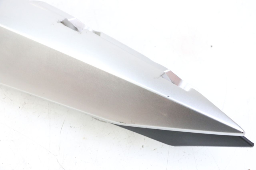 photo de VERKLEIDUNG HINTEN LINKS YAMAHA XJ6 ABS 600 (2008 - 2016)