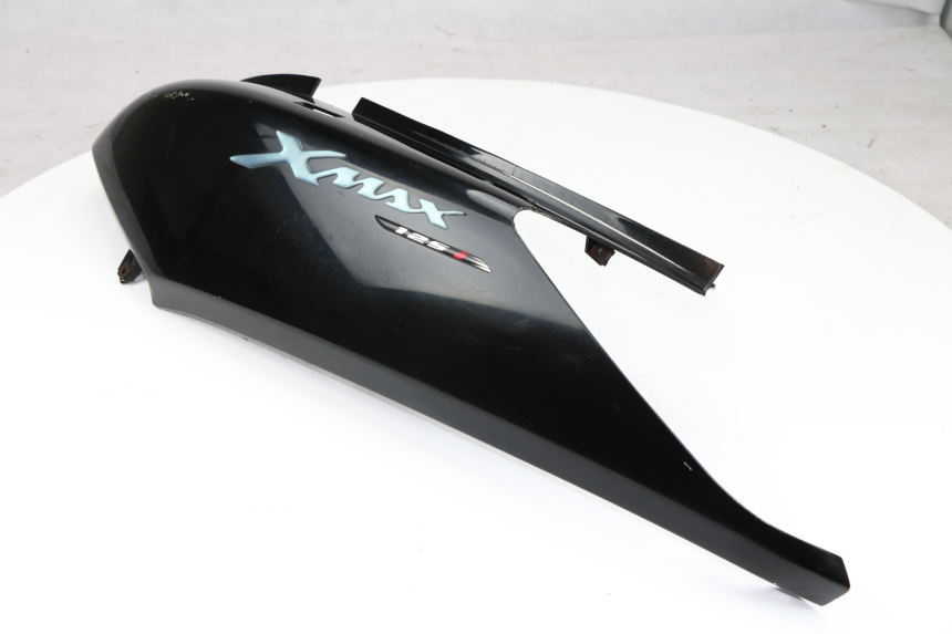 photo de LINKES HINTERES SEITENTEIL YAMAHA XMAX X-MAX 125 (2006 - 2009)