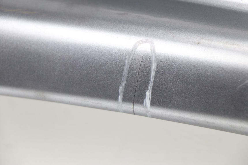 photo de VERKLEIDUNG HINTEN LINKS YAMAHA YP MAJESTY 400 (2004 - 2008)