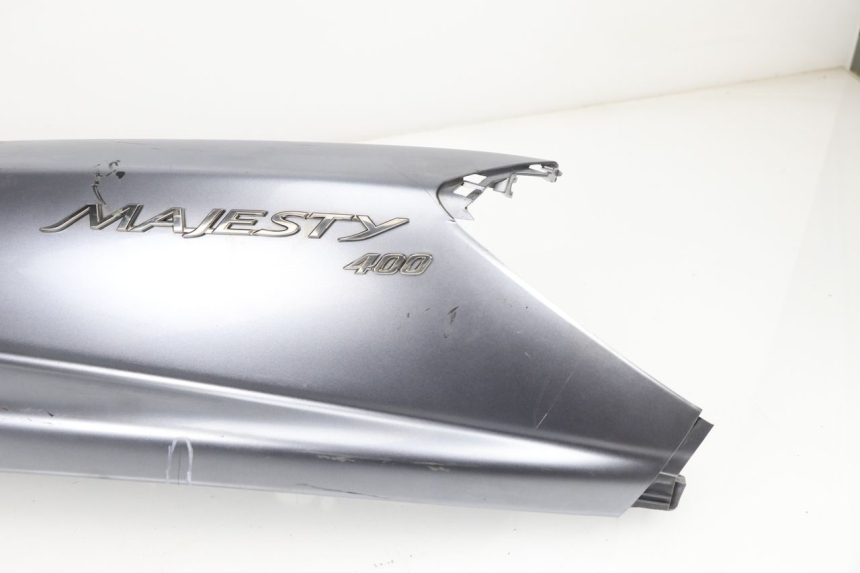 photo de VERKLEIDUNG HINTEN LINKS YAMAHA YP MAJESTY 400 (2004 - 2008)