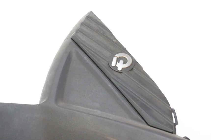 photo de FRONTVERKLEIDUNG RECHTS QUADRO 4 4D 350 (2015 - 2018)