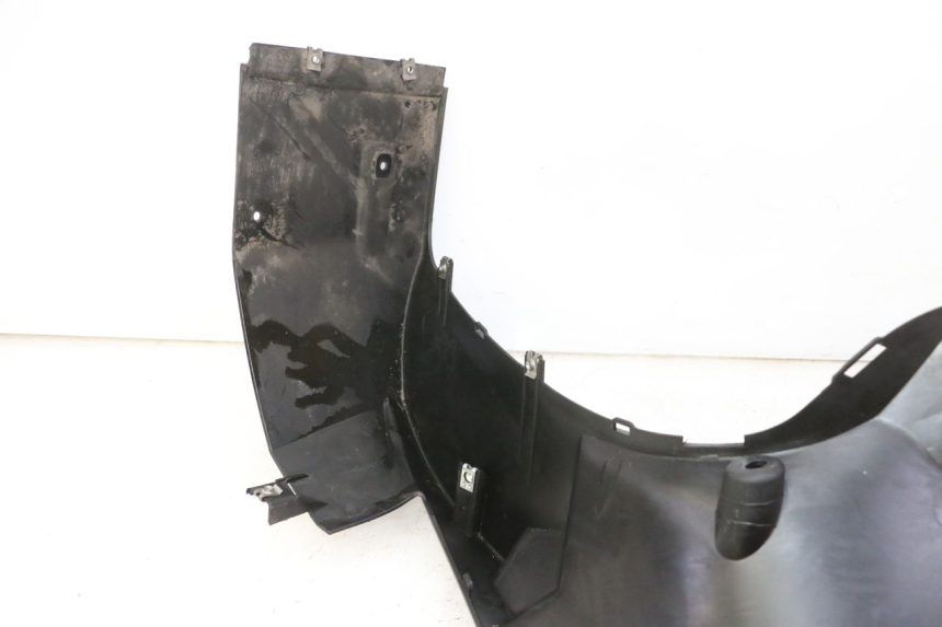 photo de FRONTVERKLEIDUNG RECHTS QUADRO 4 4D 350 (2015 - 2018)