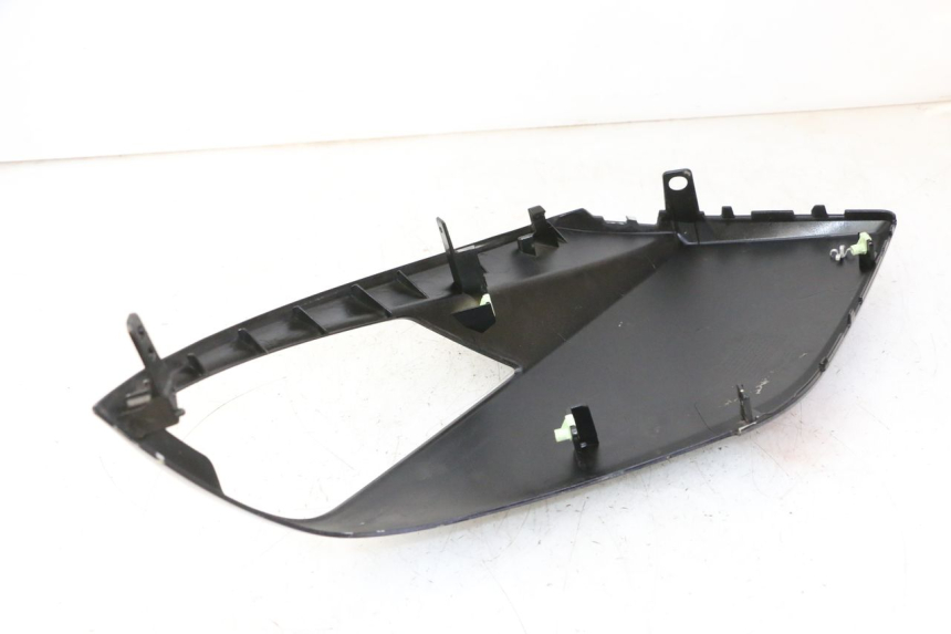 photo de RECHTER VORDERER SEITENWAND PEUGEOT CITYSTAR 50 (2013 - 2017)