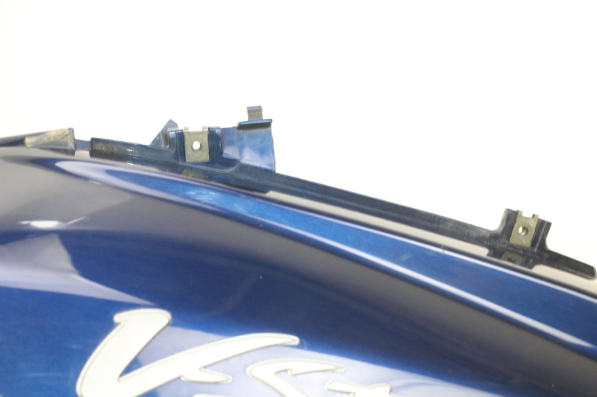 photo de FRONTVERKLEIDUNG RECHTS SUZUKI DL V STROM 1000 (2002 - 2007) - Charakteristische Merkmale