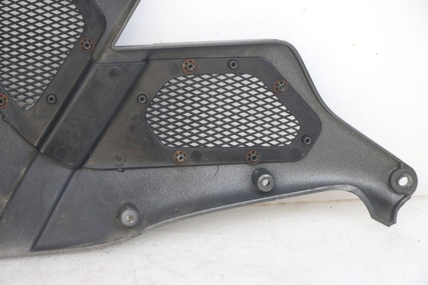 photo de RECHTER VORDERER SEITENWAND GILERA DNA 50 (2000 - 2007)