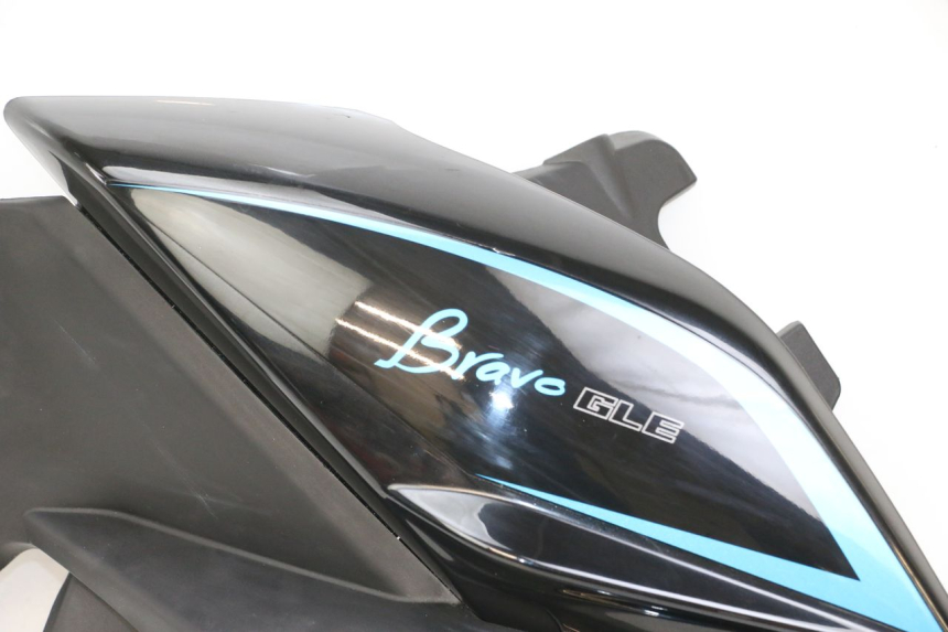 photo de FRONTVERKLEIDUNG RECHTS EBROH BRAVO GLE 1 (2020 - 2024) - Zoom auf Gebrauchszustand