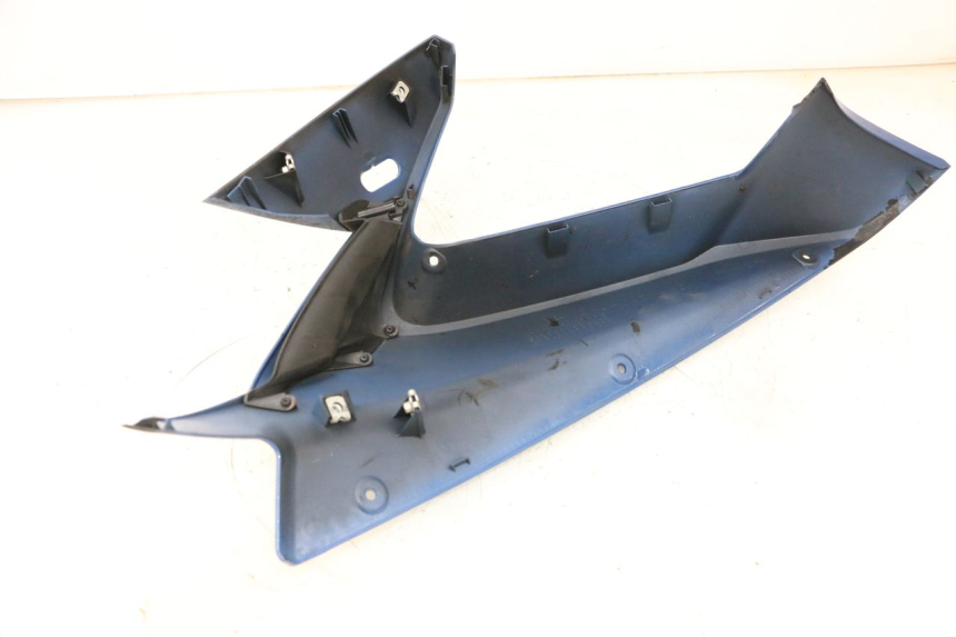 photo de FRONTVERKLEIDUNG RECHTS YAMAHA FJR ABS 1300 (2006 - 2012) - Detailansicht des Bauteils