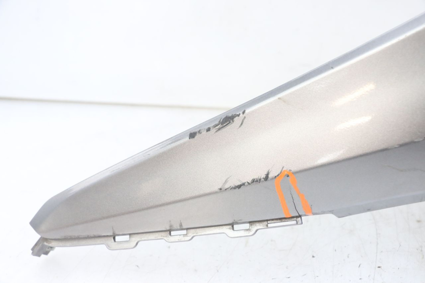 photo de RECHTS VORDERSEITIGE SEITENVERKLEIDUNG HONDA FORZA ABS 300 (2013 - 2019)