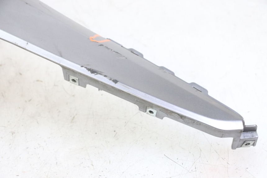 photo de RECHTS VORDERSEITIGE SEITENVERKLEIDUNG HONDA FORZA ABS 300 (2013 - 2019)