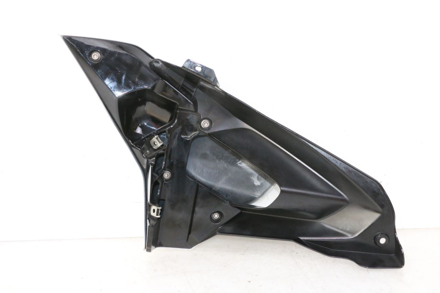 photo de FRONTVERKLEIDUNG RECHTS BMW G310 R 310 (2016 - 2020)
