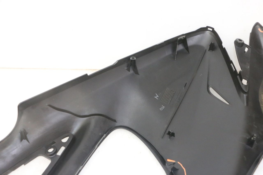 photo de FRONTVERKLEIDUNG RECHTS HONDA NTV DEAUVILLE ABS 700 (2007 - 2016)