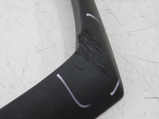 photo de FRONTVERKLEIDUNG RECHTS PIAGGIO BEVERLY 125 (1998 - 2005) - Zoom auf Gebrauchszustand