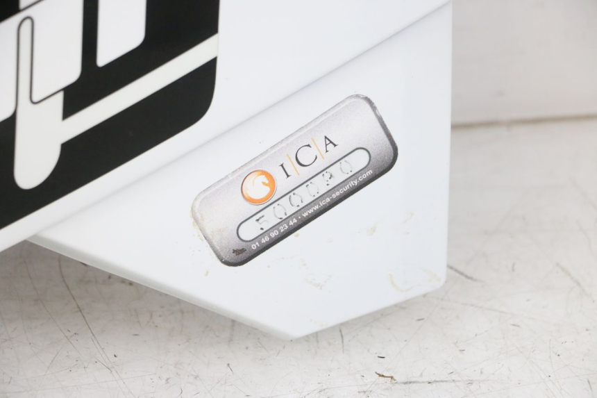 photo de FRONTVERKLEIDUNG RECHTS KSR TR SM 50 (2015 - 2018) - Hochauflösende Nahaufnahme