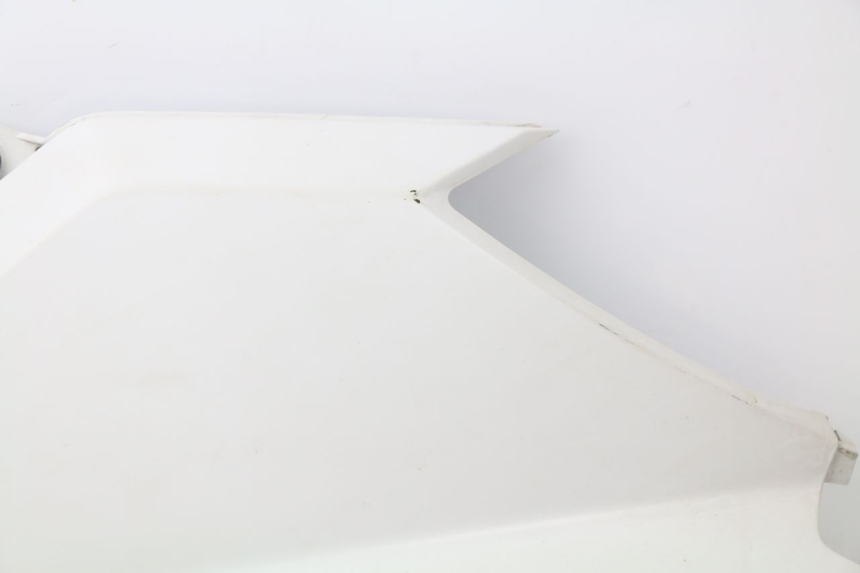 photo de FRONTVERKLEIDUNG RECHTS YAMAHA XMAX X-MAX ABS 125 (2014 - 2016) - Technische Nahaufnahme