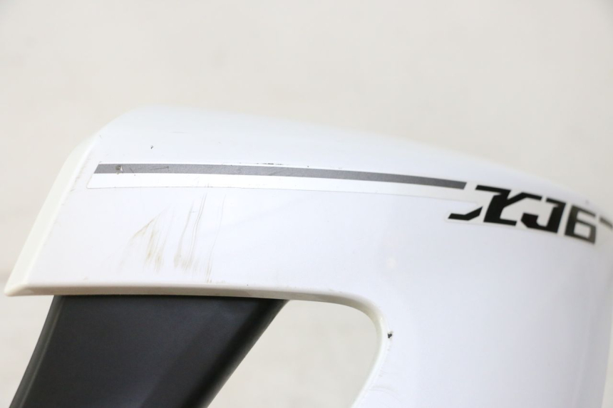 photo de FRONTVERKLEIDUNG RECHTS YAMAHA XJ6 ABS 600 (2008 - 2016)