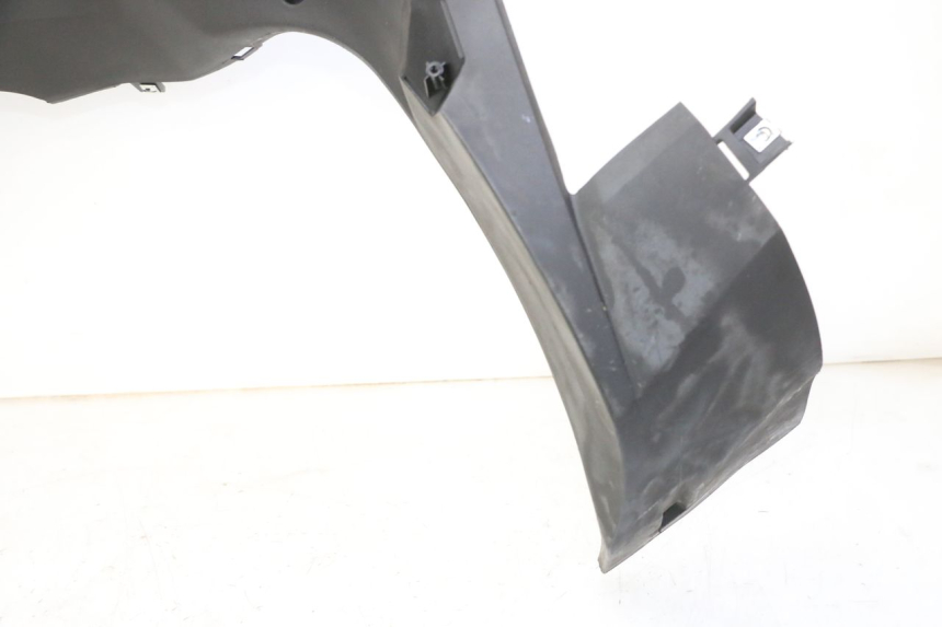 photo de FRONTVERKLEIDUNG LINKS QUADRO 4 4D 350 (2015 - 2018)