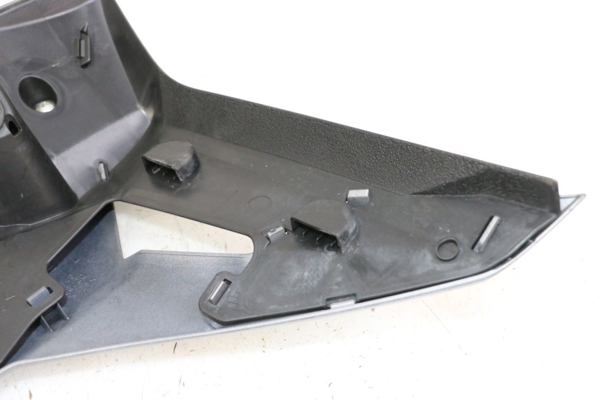 photo de FRONTVERKLEIDUNG LINKS SUZUKI GSR 750 (2011 - 2017)