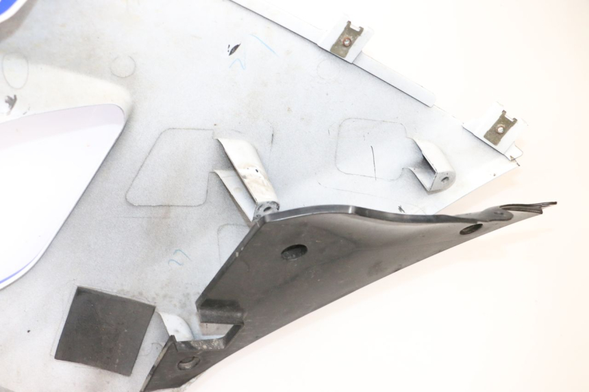 photo de FRONTVERKLEIDUNG LINKS SUZUKI GSXR GSX-R 1000 (2003 - 2004) - Technische Nahaufnahme