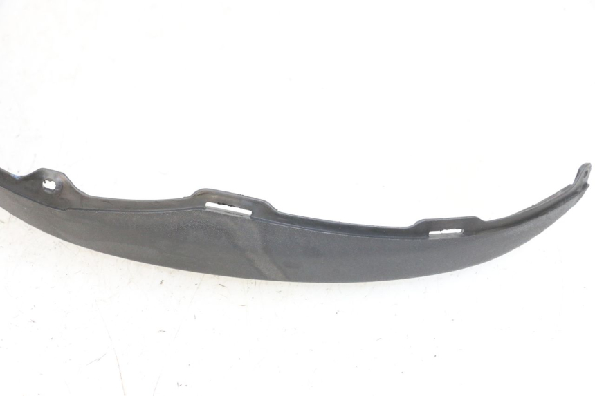 photo de FRONTVERKLEIDUNG LINKS PIAGGIO MP3 500 (2016 - 2018) - Zoom auf Gebrauchszustand