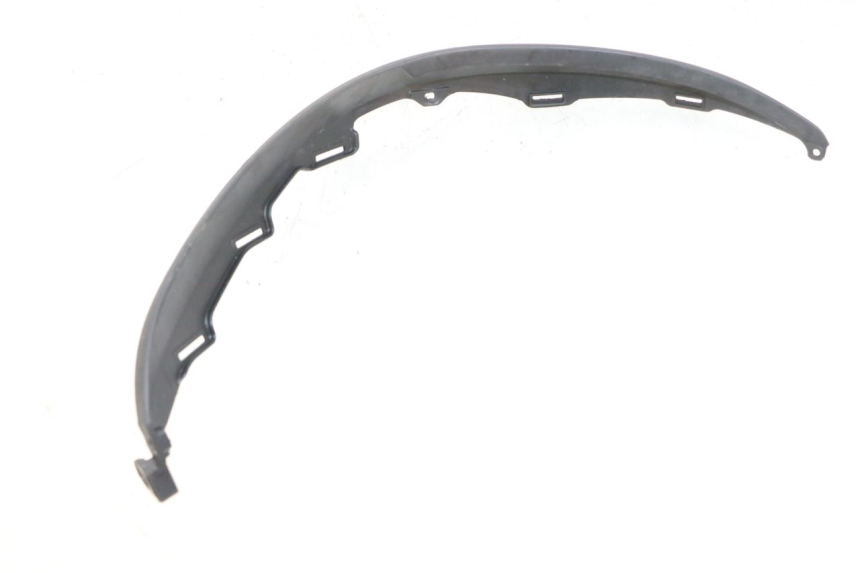 photo de FRONTVERKLEIDUNG LINKS PIAGGIO MP3 500 (2016 - 2018) - Details der Befestigungspunkte