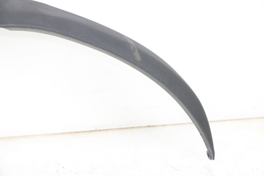 photo de FRONTVERKLEIDUNG LINKS PIAGGIO MP3 500 (2016 - 2018) - Kennzeichnungen und Originalreferenzen