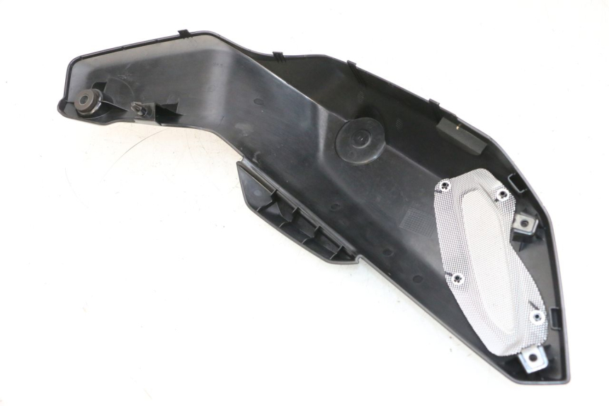 photo de FRONTVERKLEIDUNG LINKS YAMAHA MT-07 MT07 ABS 700 (2018 - 2020) - Details der Befestigungspunkte