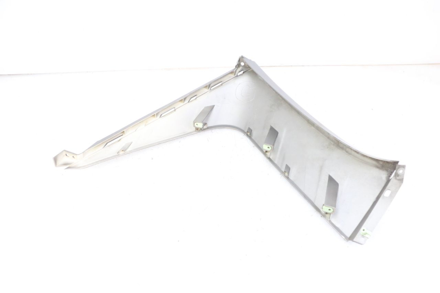 photo de FRONTVERKLEIDUNG LINKS PEUGEOT SATELIS 125 (2013 - 2018)