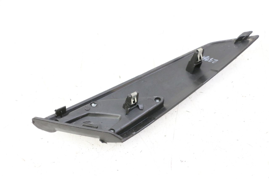 photo de FRONTVERKLEIDUNG LINKS APRILIA SXR 50 (2021 - 2023)