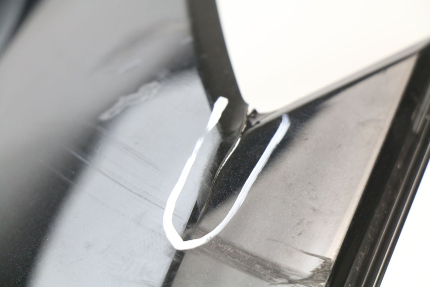 photo de FRONTVERKLEIDUNG LINKS YAMAHA XMAX X-MAX ABS 125 (2014 - 2016) - Detailansicht des Bauteils