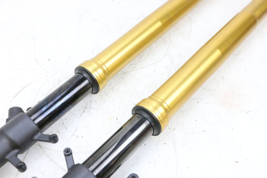 photo de GABEL SUZUKI GSXR GSX-R 1000 (2003 - 2004) - Charakteristische Merkmale