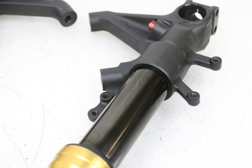 photo de GABEL SUZUKI GSXR GSX-R 1000 (2003 - 2004) - Alternative Perspektive