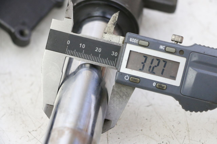 photo de Gabelrohr KYMCO AGILITY 4T 50 (2005 - 2018)