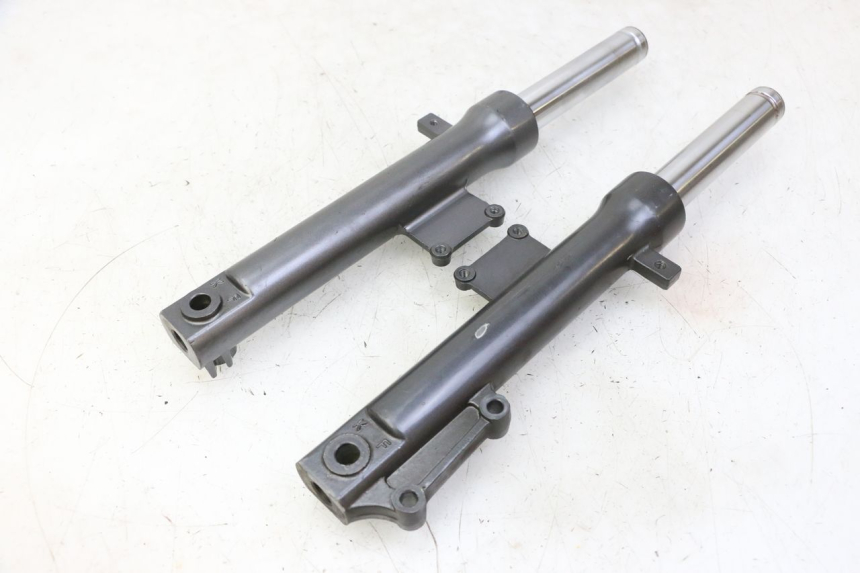 photo de STANDROHR KYMCO AGILITY NAKED RENOUVO 2T 50 (2011 - 2018)