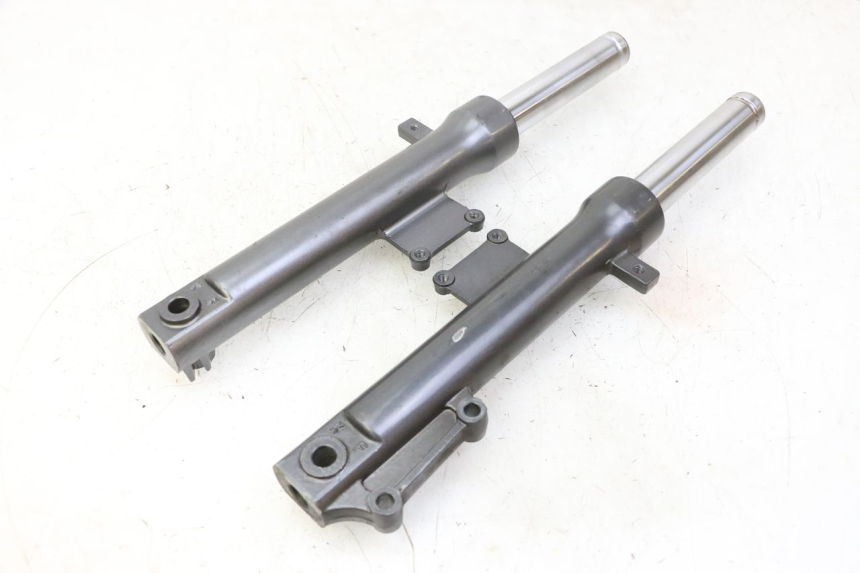 photo de STANDROHR KYMCO AGILITY NAKED RENOUVO 2T 50 (2011 - 2018)