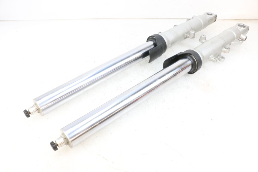 photo de STANDROHR YAMAHA FJR ABS 1300 (2006 - 2012) - Zoom auf Gebrauchszustand